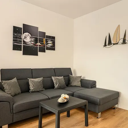 Mohost Luxury Landing Apartments Complex Qualis Brasov-3